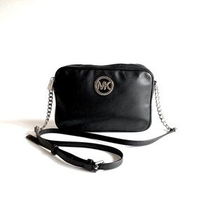 Michael Kors Black Crossbody Bag!